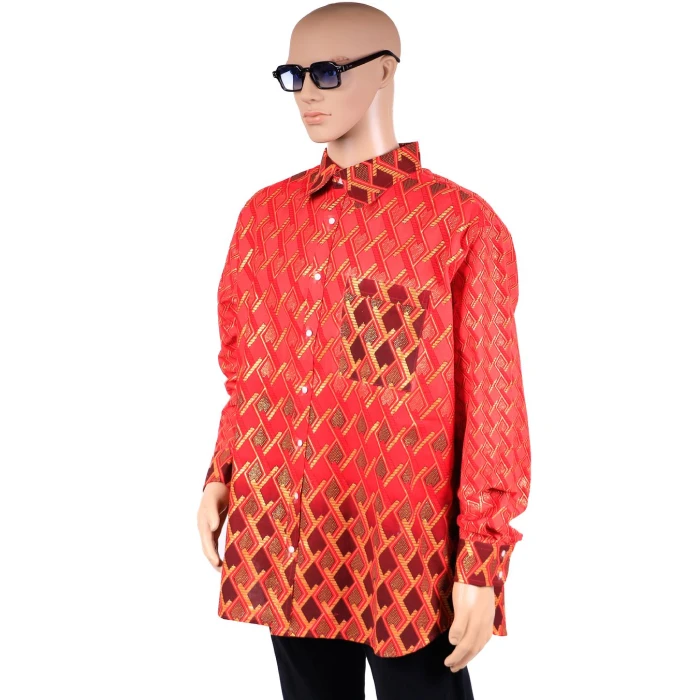 Chemise rouge à motifs